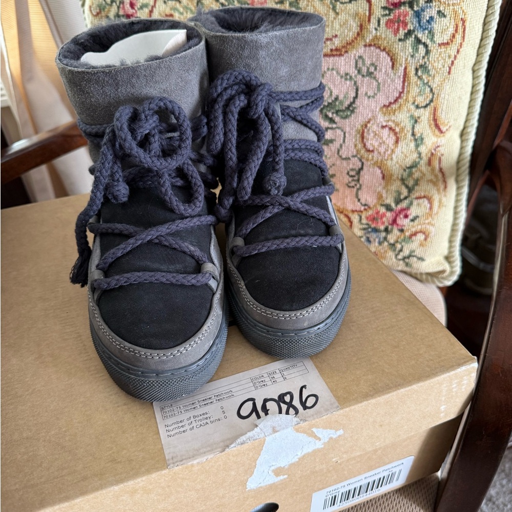 Inuikii Gray and Black Women's Shoes